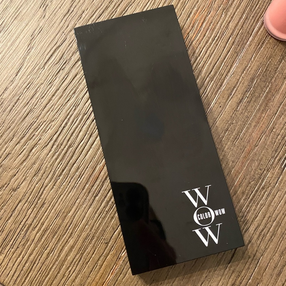 Wow Root Cover up, Color Dark Blonde